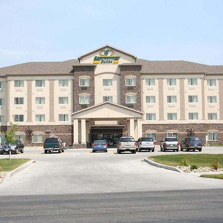 Expressway Suites Фарґо Екстер'єр фото