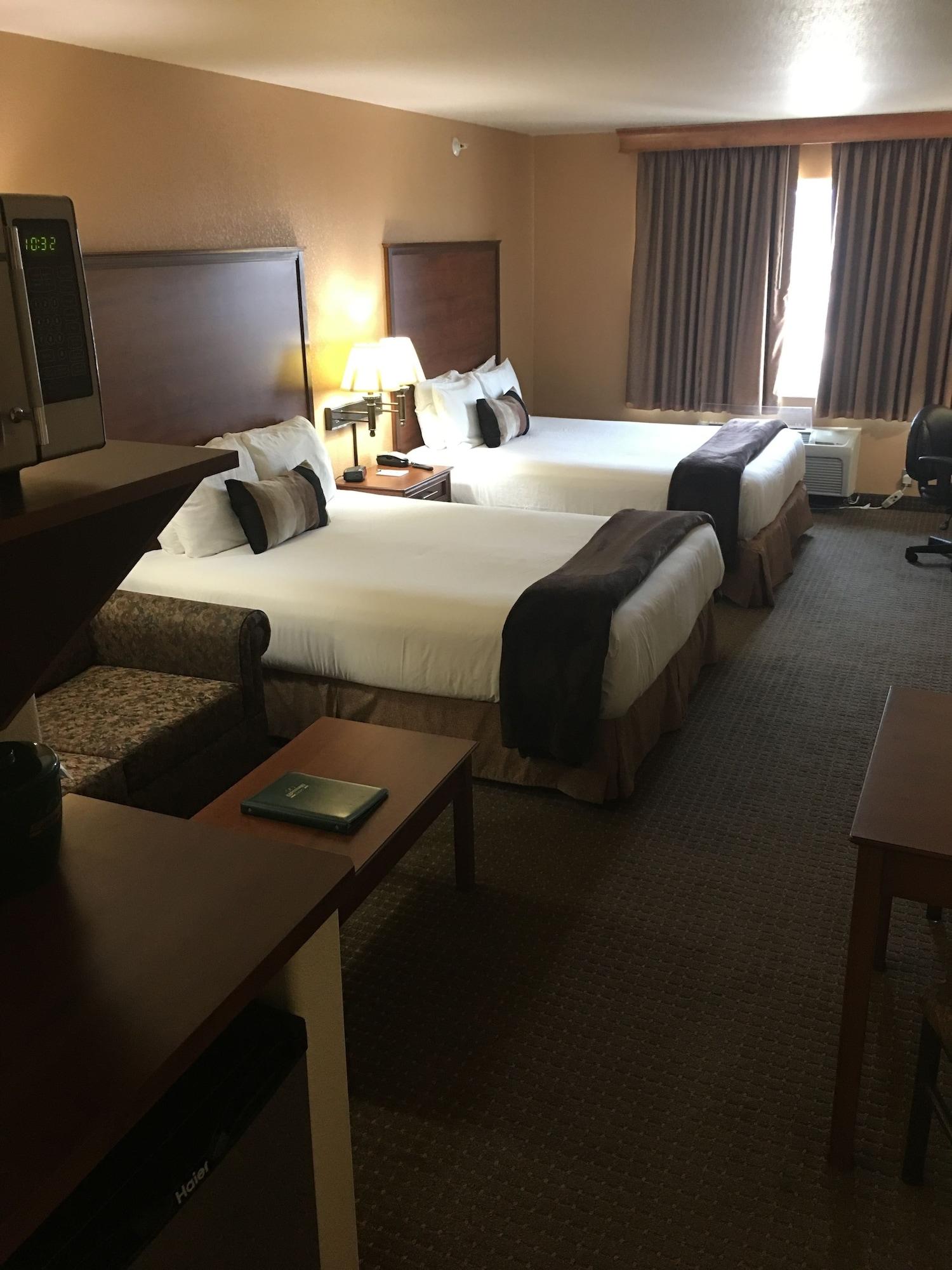 Expressway Suites Фарґо Екстер'єр фото